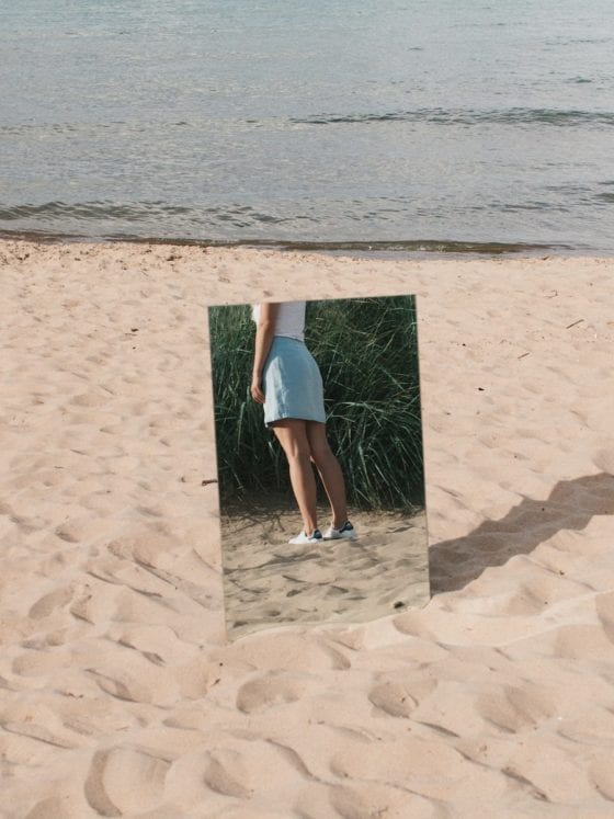 beach mirror